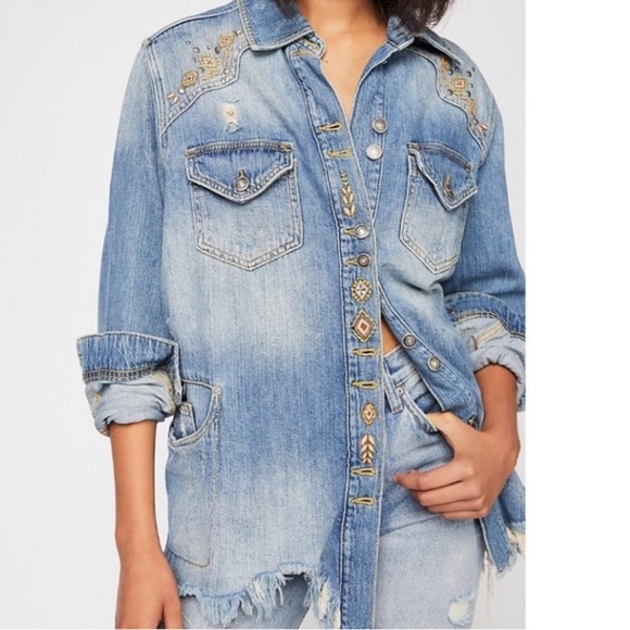 Free People Moonchild Embroidered Distressed Shirt Jean Jacket - Picture 1 of 9